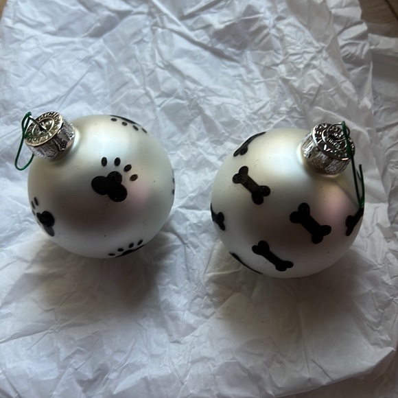 Handcrafted Glass Dog Design Ornaments Set of 4 by The Christmas Shoppe - Picture 5 of 6